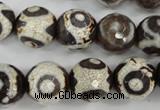 CAG4717 15 inches 16mm faceted round tibetan agate beads wholesale