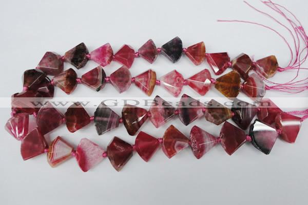 CAG5581 15 inches 15*20mm faceted triangle dragon veins agate beads