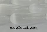 CCA358 15.5 inches 10*30mm teardrop white calcite gemstone beads