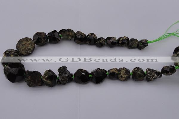 CNG1016 15.5 inches 10*14mm - 18*25mm nuggets green garnet beads