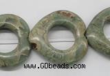 CNS22 16 inches 30*30mm heart natural serpentine jasper beads