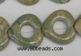 CNS220 15.5 inches 25*25mm heart donut natural serpentine jasper beads