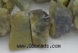 CTD430 15.5 inches 12*20mm - 15*25mm nuggets labradorite beads