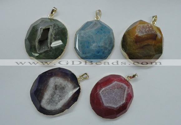 NGP1113 40*45 - 45*50mm freeform druzy agate pendants with brass setting