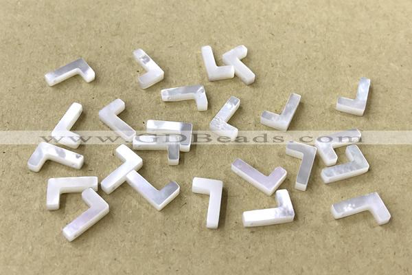 Shel26 6*10mm Natural White Shell Alphabet Letter Pendant