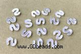 Shel33 8*10mm Natural White Shell Alphabet Letter Pendant